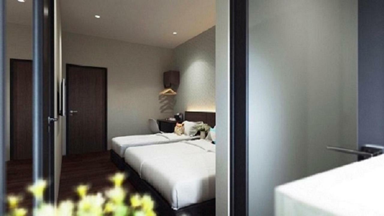 The Square Hotel Skudai Exterior foto